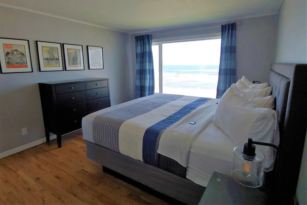 On the Beachfront Vacation Rentals