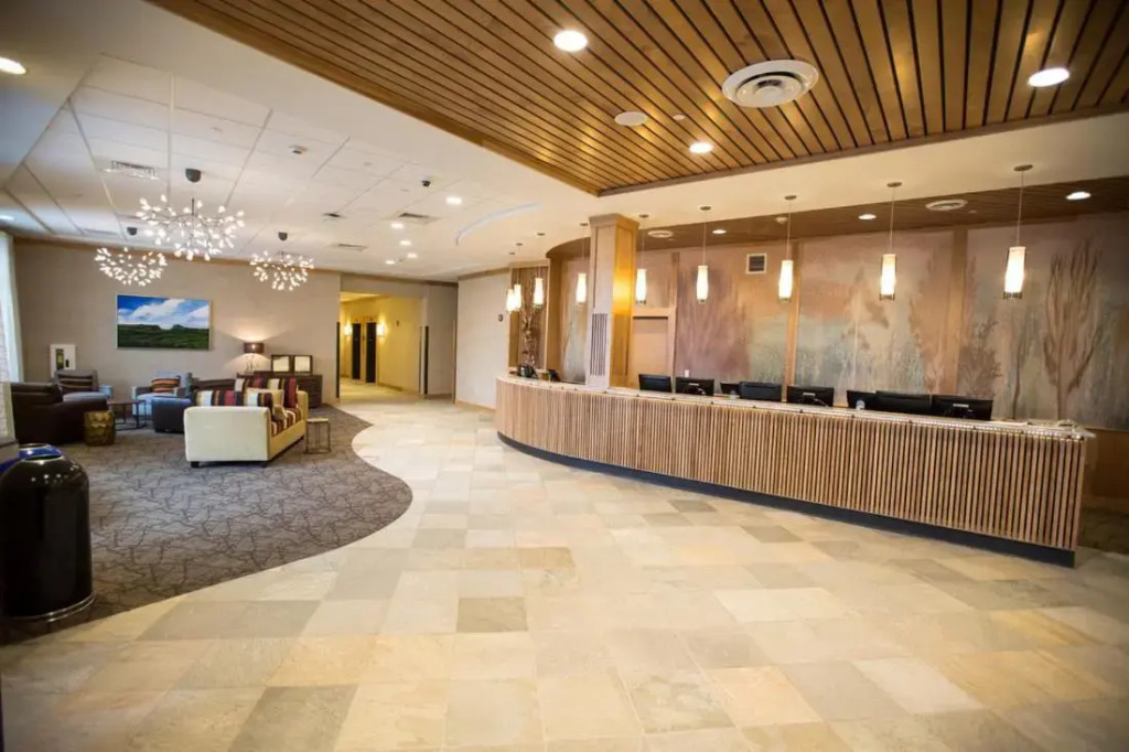 Burke Mountain Hotel & Conference Center