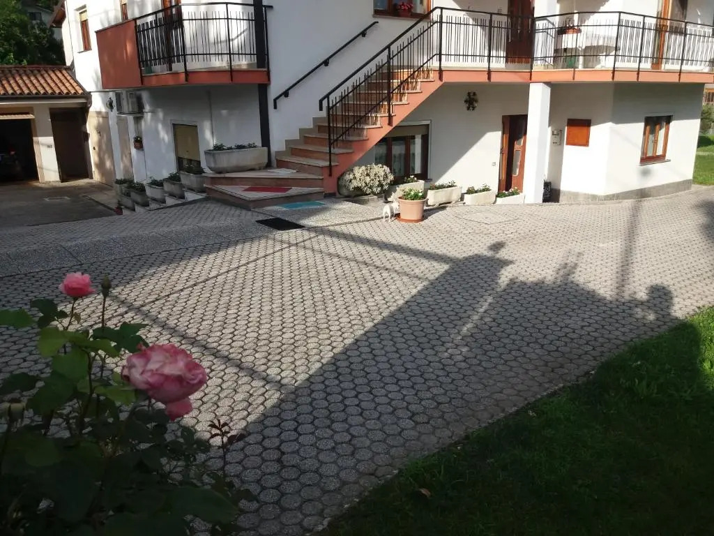 Appartamento con giardino Gemona