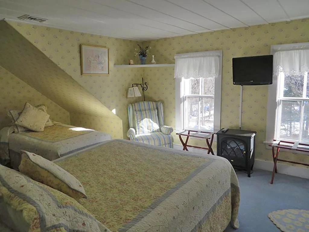 Carter Notch Inn