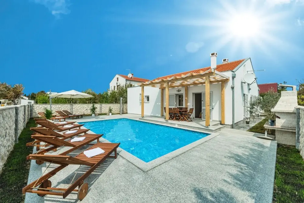Magical Villa Casa Nova with Pool