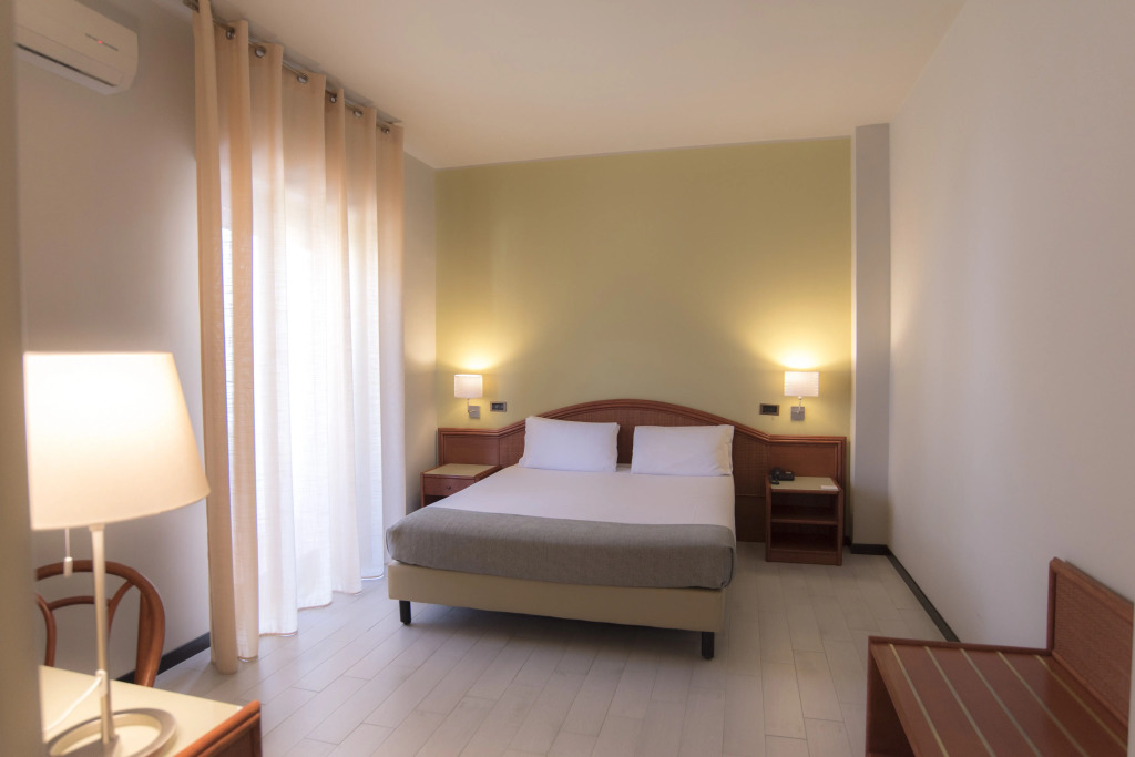 Hotel Riva Del Sole