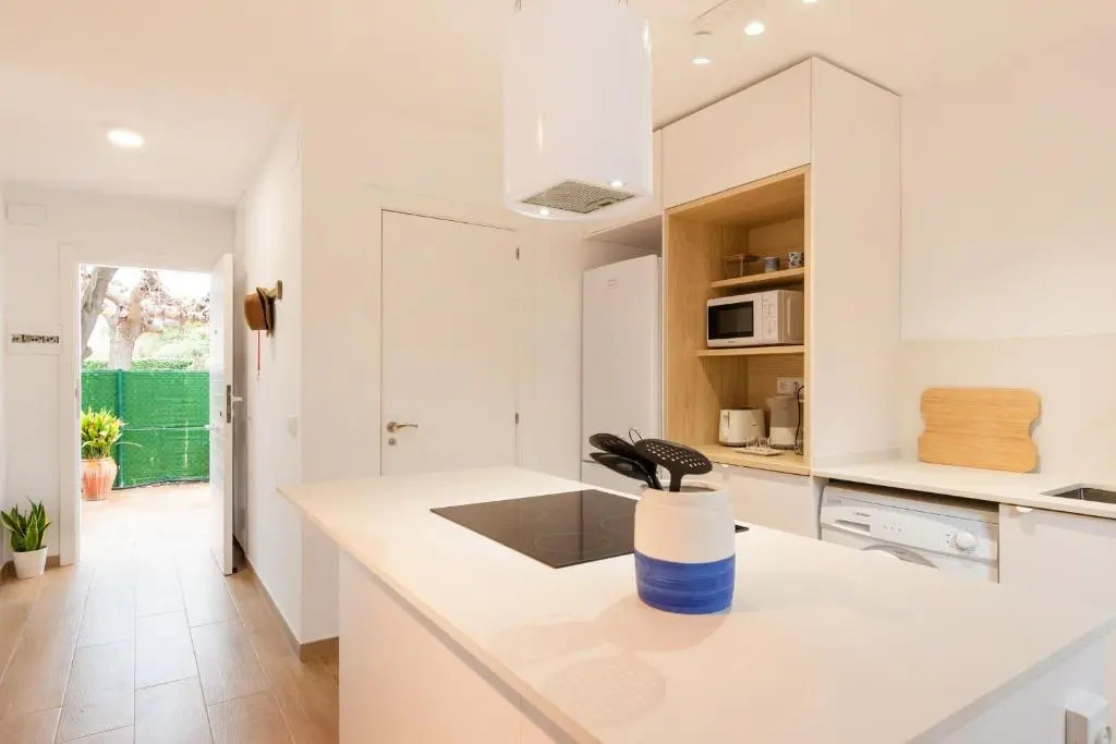 Casa con gran jardín cerca de la playa - 5 personas