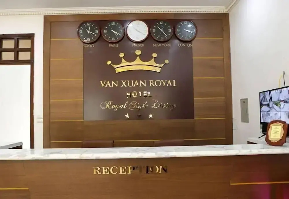 Vạn Xuân Royal Hotel
