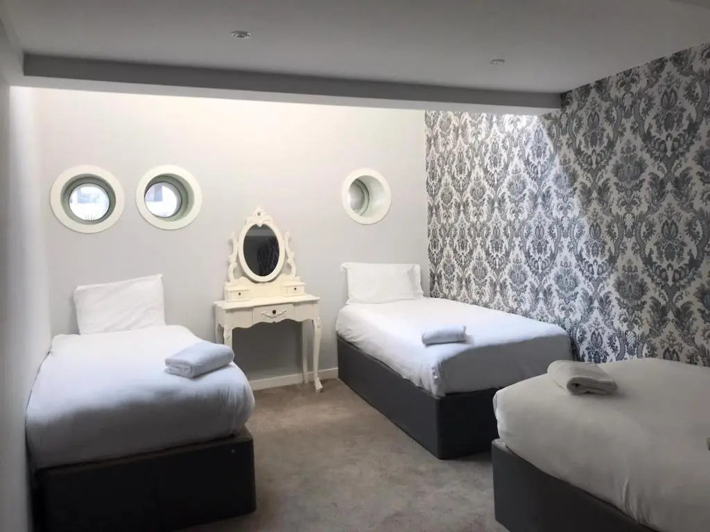 Luxe Apartments Near Albert Docks - 3 Graces - Liverpool One - Business, Contract & Corporate Ready