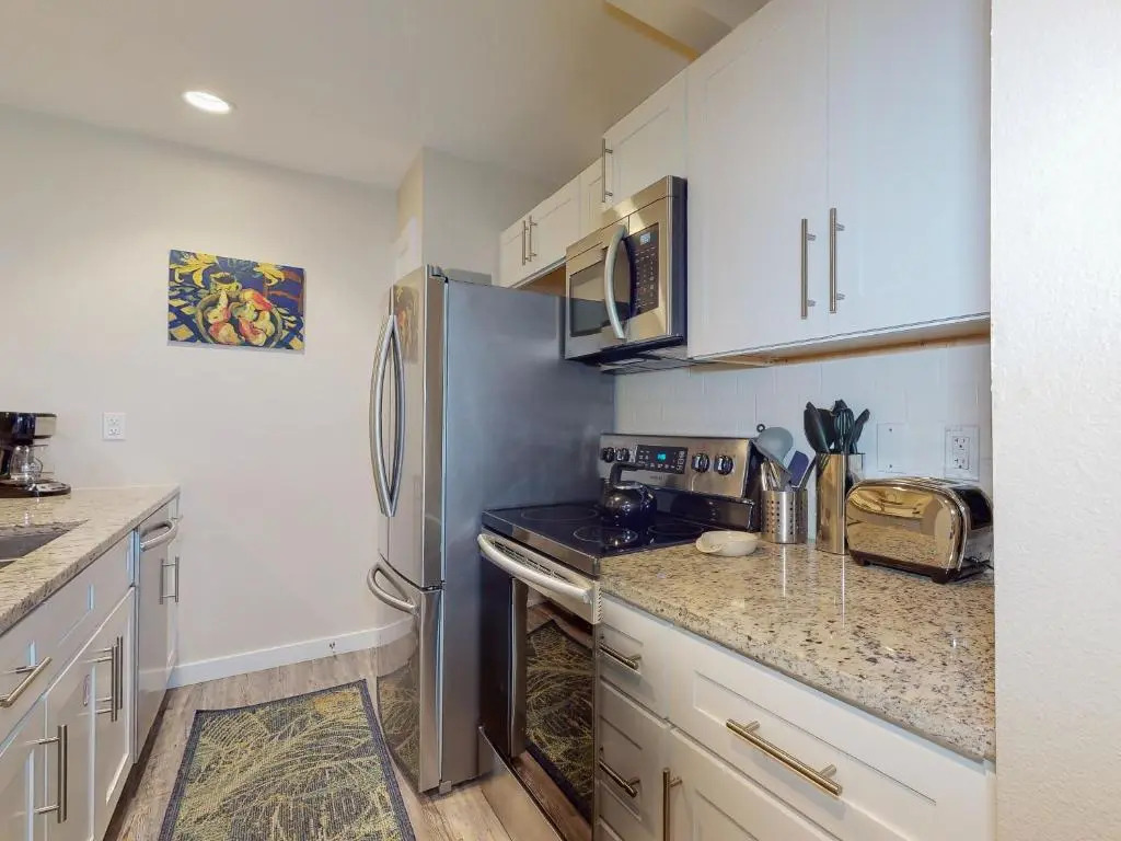 AH-E116 Newly Remodeled Condo, Ground Floor, Across From the Shared Pool