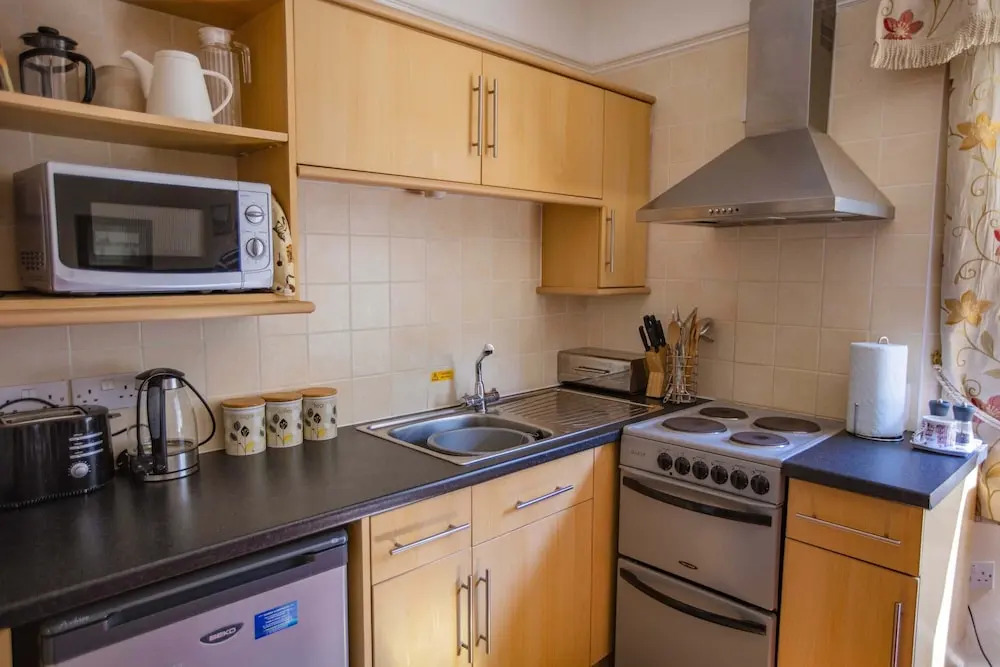 Cladda House & Holiday Apartments