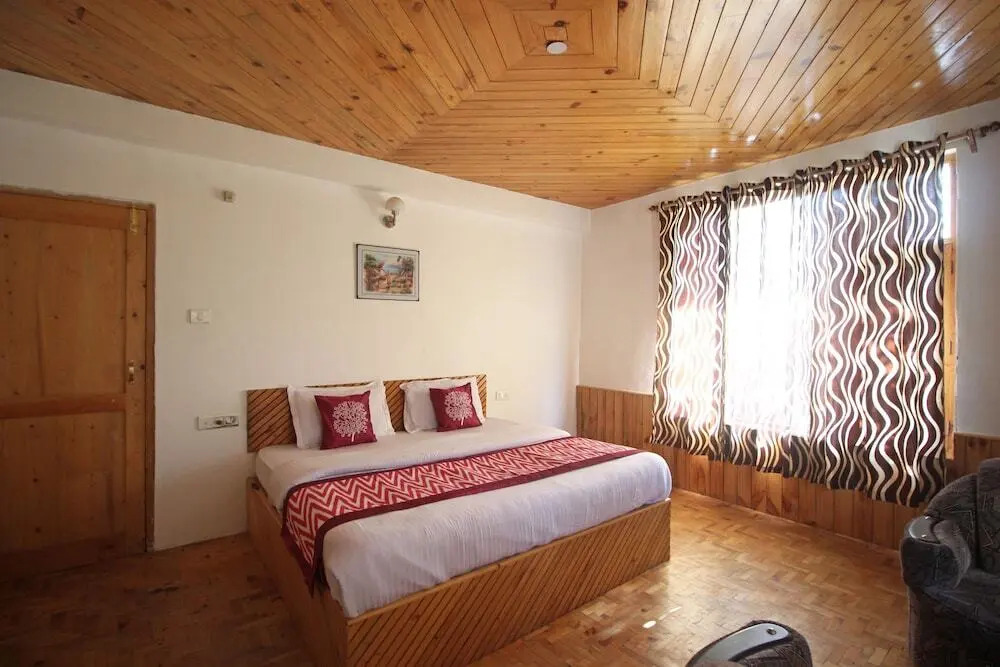 Roo Cottage By OYO Rooms