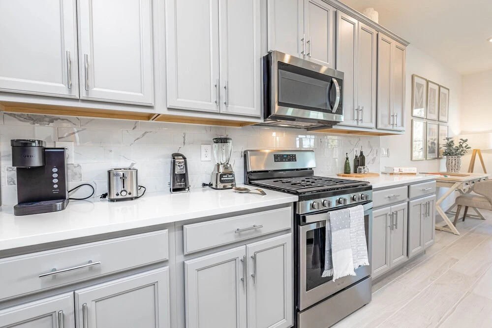 608fr 3 Bedroom Townhouse by Redawning
