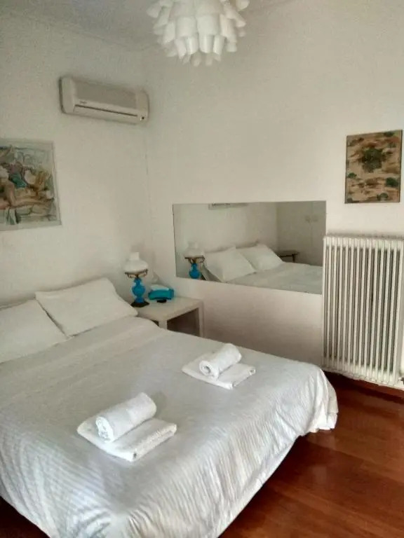 City Break Nearby Metro And Bus Express Airport