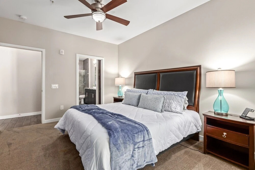 Queen Creek #425 Chandler 3 Bedroom Condo by Redawning
