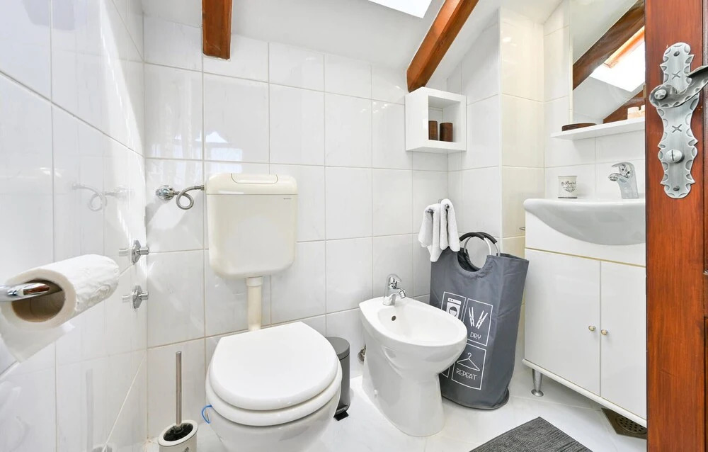 Beautiful Home in Karlovac With Sauna, Wifi and 3 Bedrooms