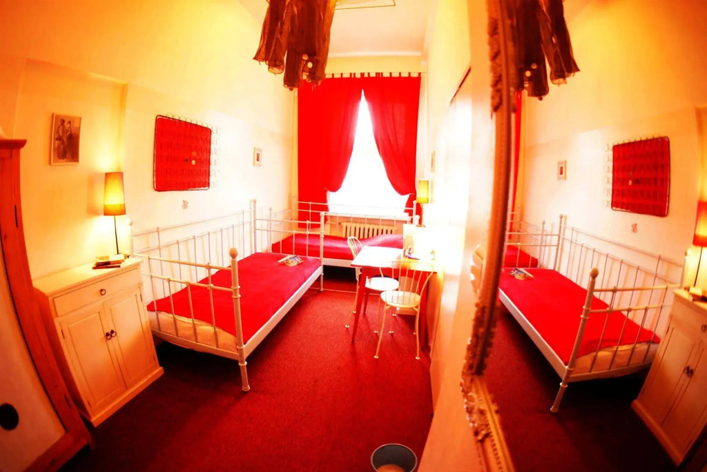 Oki Doki Hostel