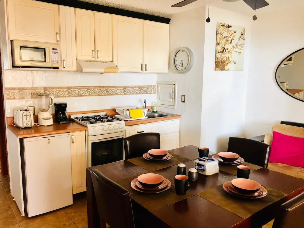 1 Bedroom apartment Las Brisas