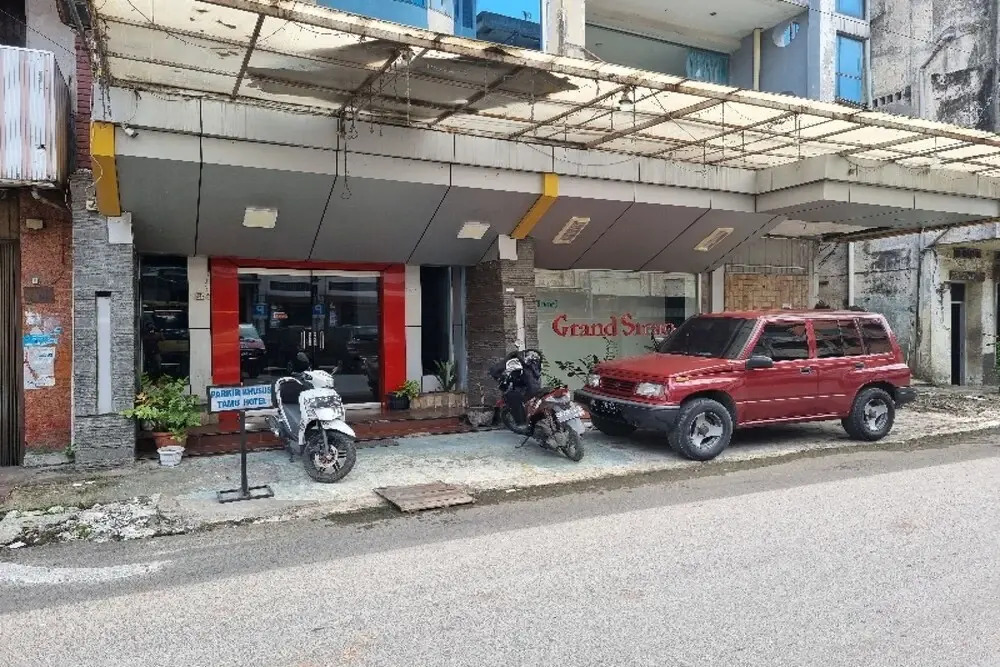 Grand Sirao Hotel