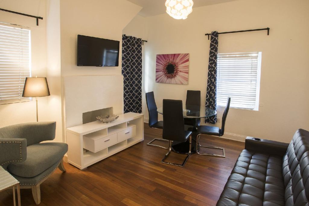 Hispaniola Apartments Part of the Oasis Casita Collection