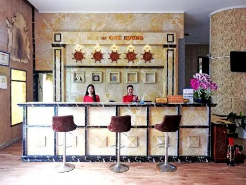Que Huong Hotel