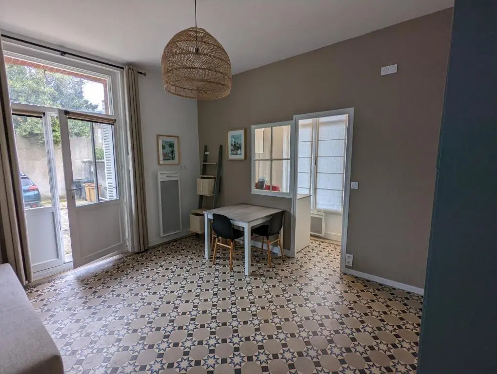 Studio rénové au c ur de Dinard proche mer