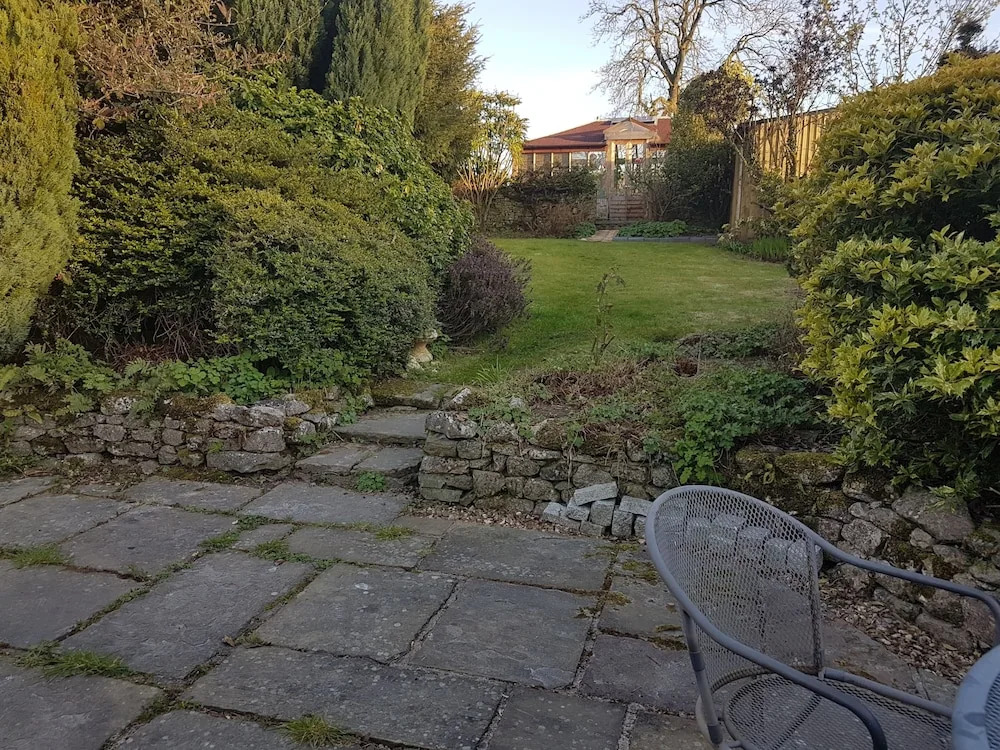 Cottage - Sleeps 4 - Pets Ok - Garden - Parking