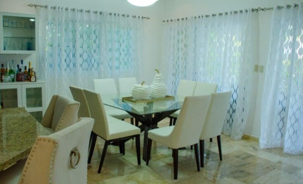 Cocotal Bavaro 460