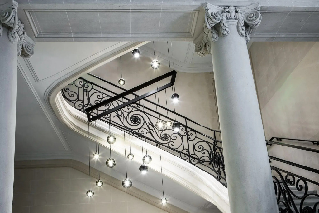 La Clef Champs-Élysées Paris by The Crest Collection