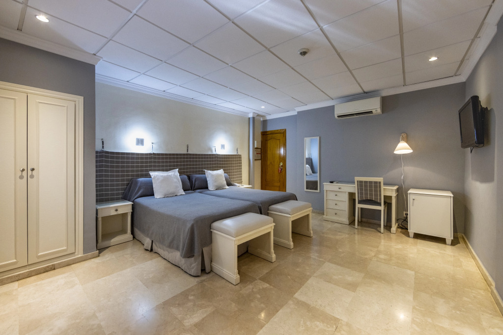 Hotel Sacromonte