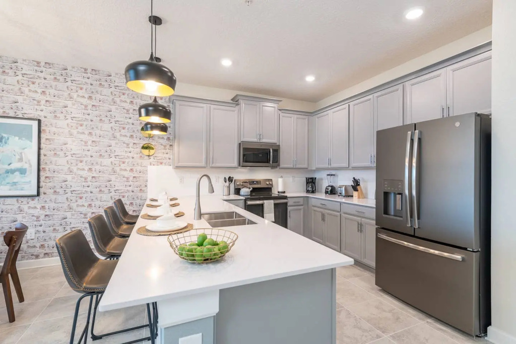 Super nice condo with amazing golf view