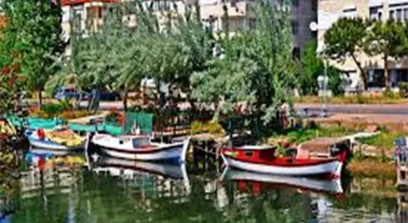 Baris Hotel Akcay