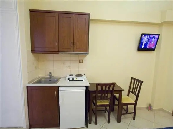 Ellopia Hotel