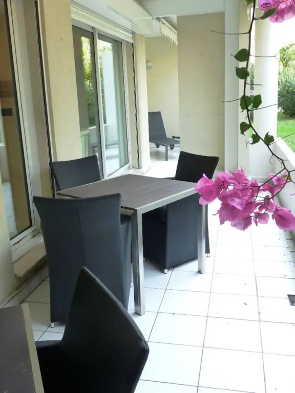 Apartment 1 bedroom in residence Golden Gate Cannes - France
