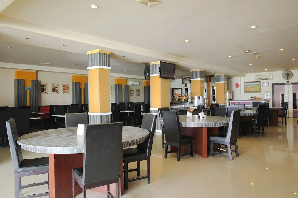 Airy Panakkukang Topaz Raya Blok F 5 Masale Makassar