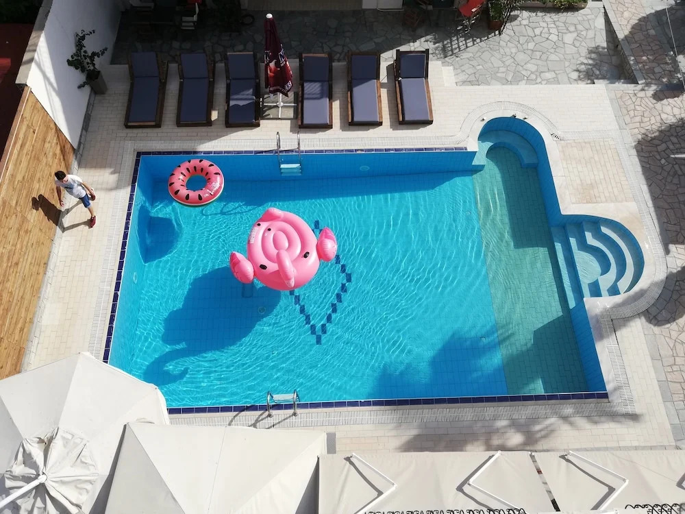 Syrtaki Hotel