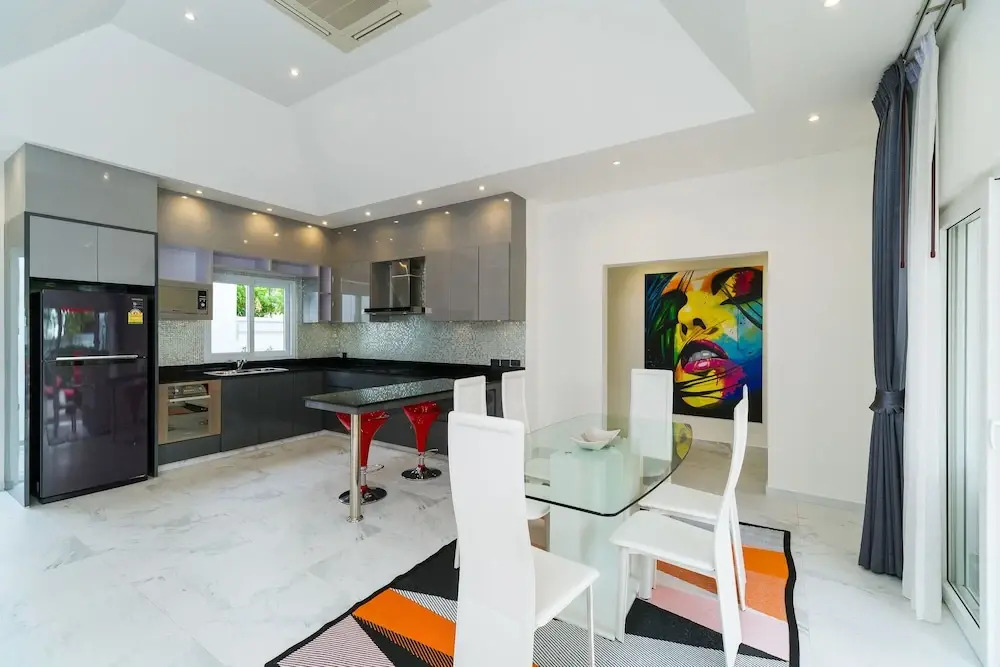 Pool Villa Pattaya H54