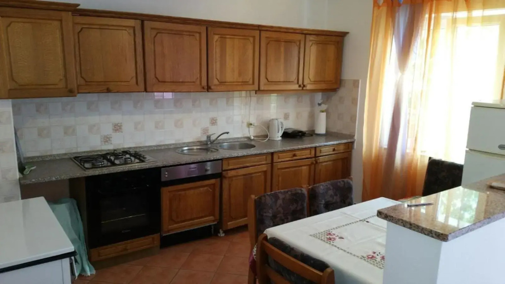 Family friendly apartments with a swimming pool Pula - 7610