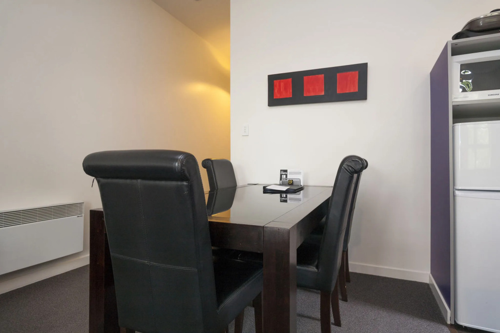 315 Euro Motel and Serviced Apartments