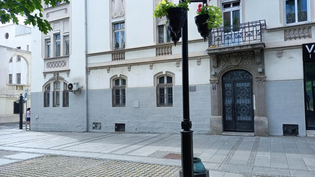 Fortress 1: Quiet, Lux 50m2 , apartment in the pedestrian zone
