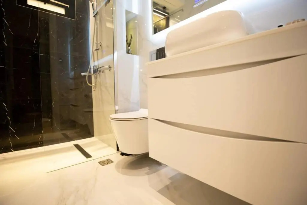 EcoStay-Serenity,business class apartment by the sea in Alimos Kalamaki