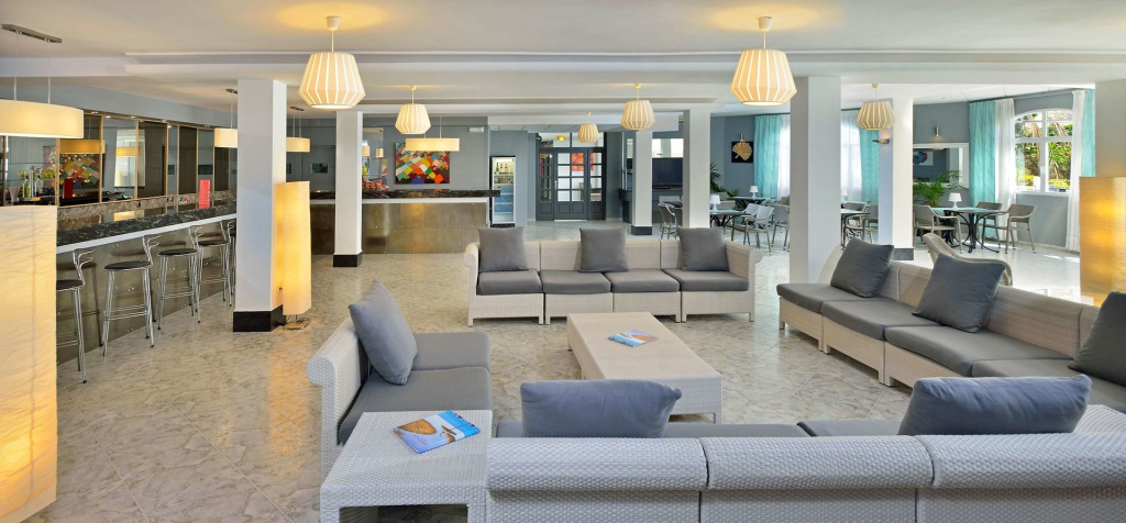 SOL by Meliá Lunamar Palmanova Apartamentos