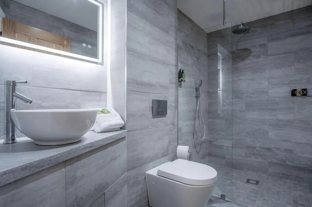 Suite 6 - Sleeping Giant Hotel - PEN Y CAE Inn