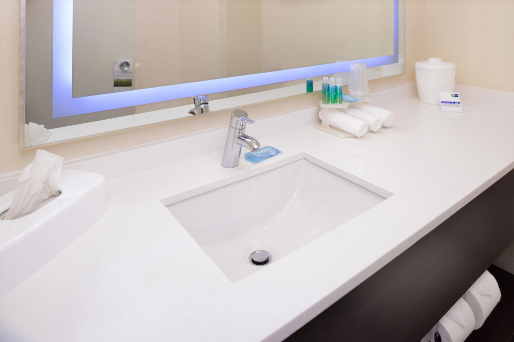 Holiday Inn Express & Suites Florida City by IHG