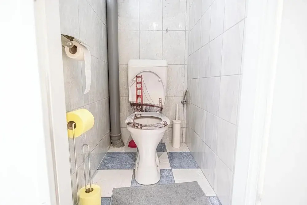 Spacious 1BR Apt Near Danube