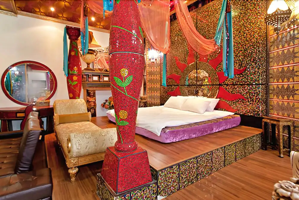 Tongyong Shayri Pension