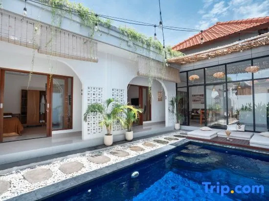 3 mins from La Brisa, Dream Stay Canggu  No 1