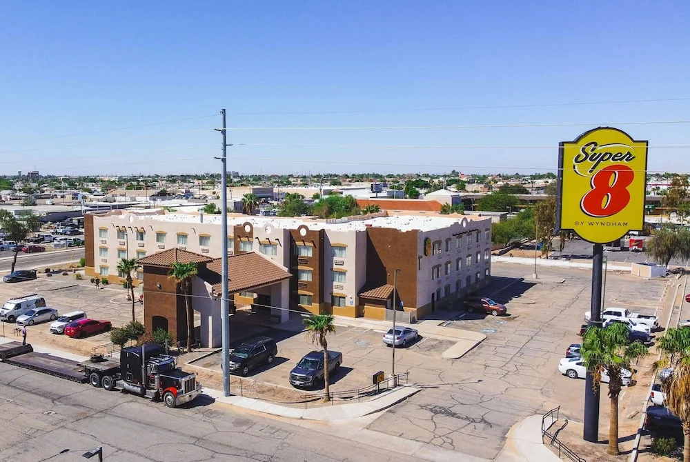 Super 8 Motel- Yuma