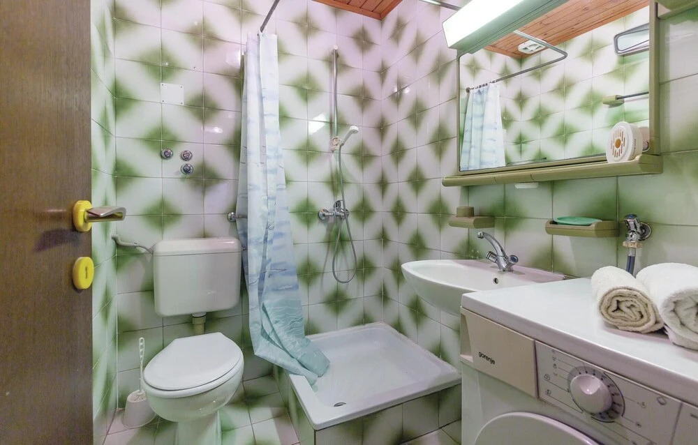 Stunning Home In Pula