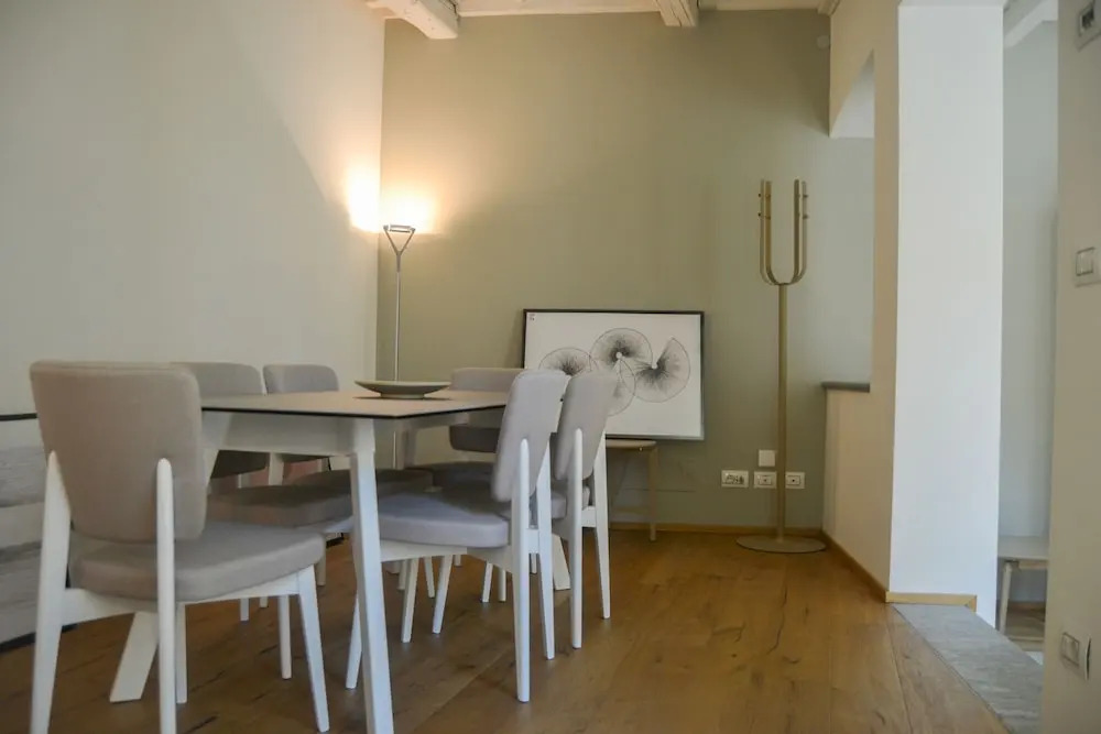 JOIVY Modern Apartments Close To Sforzesco Castle