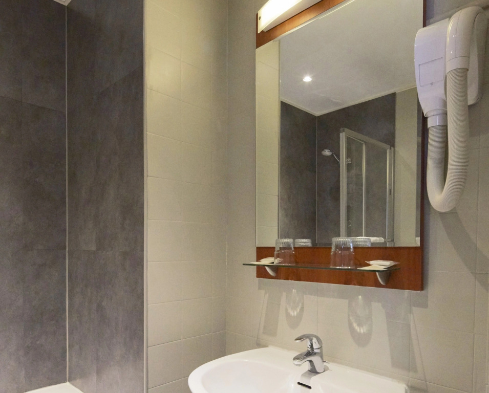 Hotel Paris Villette