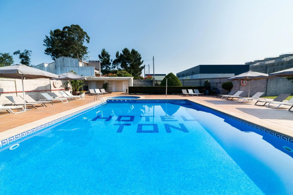 Hotel Ton