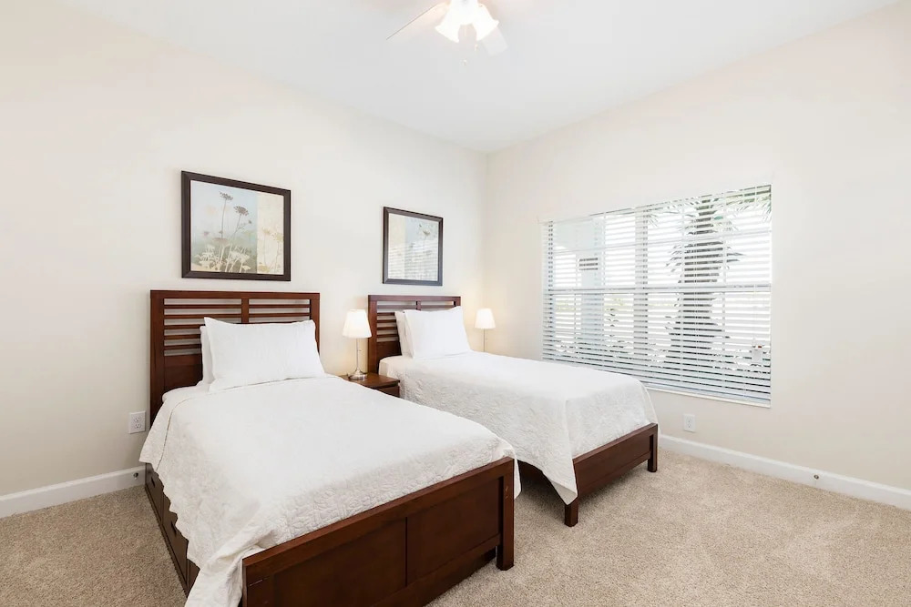 Lovely Vacation Townhouse with Private Pool SL3103