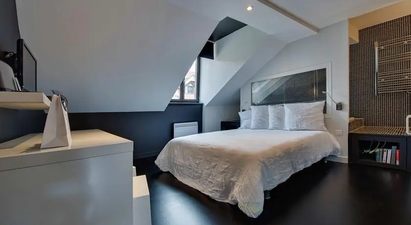 Maison DHôtes-Guest House A Côté